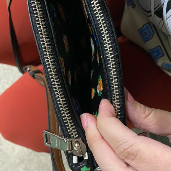 Coach crossbody - Picture 6 of 9